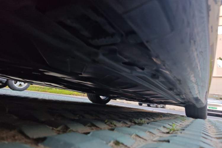 Used Mercedes-Benz E-Class 2020 E 260 Convertible Coupe Chassis Rear Left
