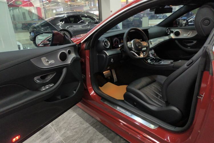 Used Mercedes-Benz E-Class 2020 E 260 Coupe Driver Seat