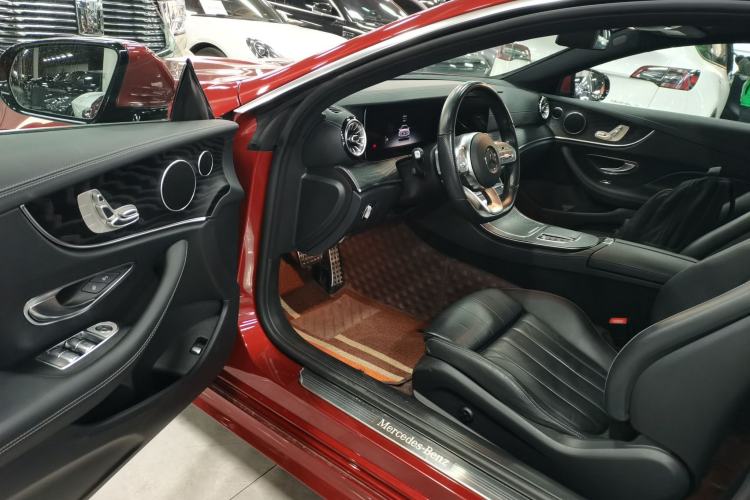 Used Mercedes-Benz E-Class 2020 E 260 Coupe Driver Seat