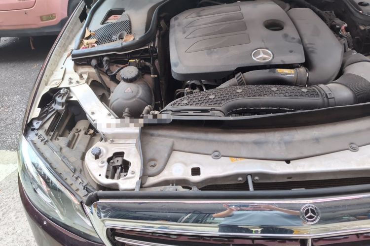 Used Mercedes-Benz E-Class 2020 Facelift E 300 L Stylish Edition Engine Bay Right
