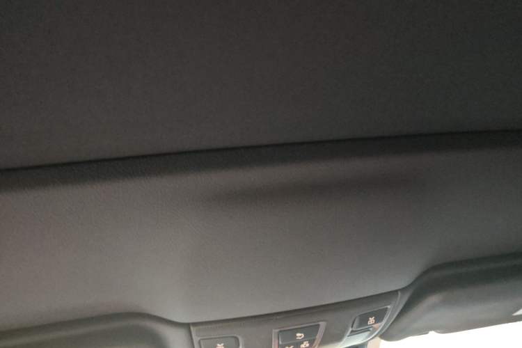 Used Mercedes-Benz E-Class 2020 E 260 Convertible Coupe Headliner