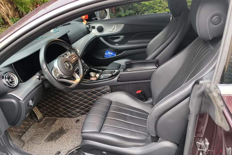 Used Mercedes-Benz E-Class 2020 E 260 Coupe Left Front Seat