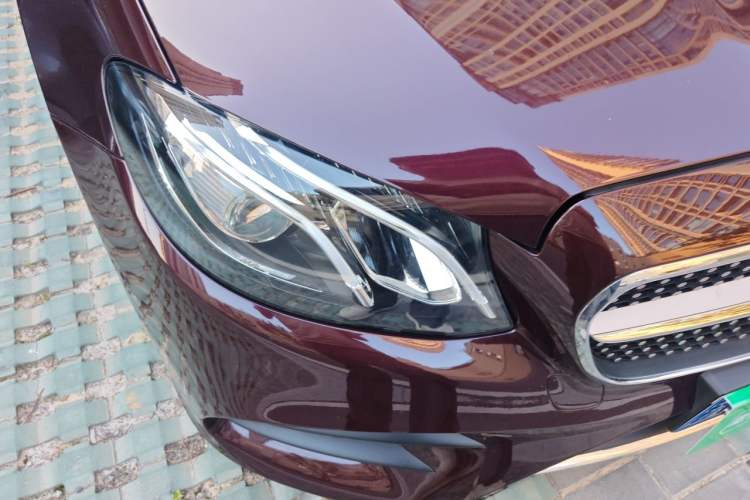 Used Mercedes-Benz E-Class 2020 E 260 Convertible Coupe Right Front Headlight