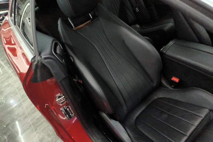 Used Mercedes-Benz E-Class 2020 E 260 Coupe Right Front Seat