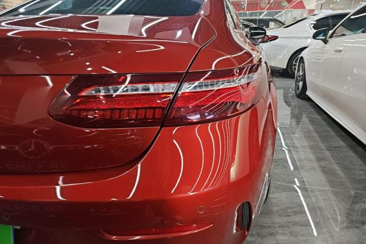Used Mercedes-Benz E-Class 2020 E 260 Coupe Right Rear Taillight