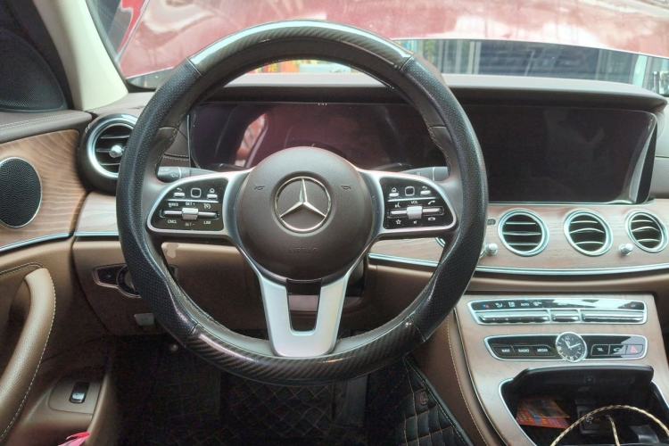 Used Mercedes-Benz E-Class 2020 Facelift E 300 L Stylish Edition Steering Wheel