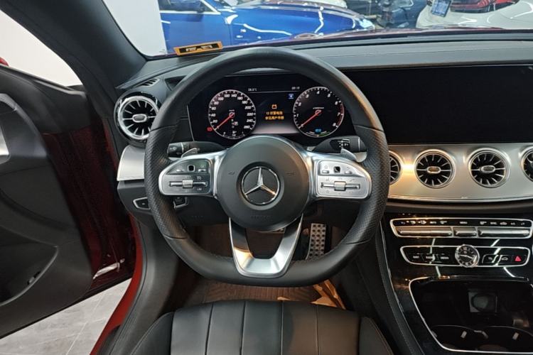 Used Mercedes-Benz E-Class 2020 E 260 Coupe Steering Wheel
