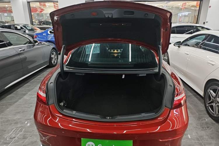 Used Mercedes-Benz E-Class 2020 E 260 Coupe Trunk