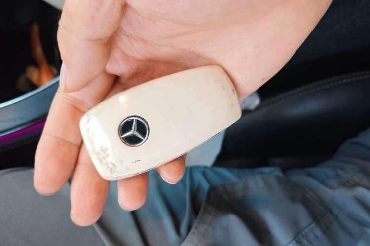 Used Mercedes-Benz E-Class 2020 E 260 Convertible Coupe Vehicle Key