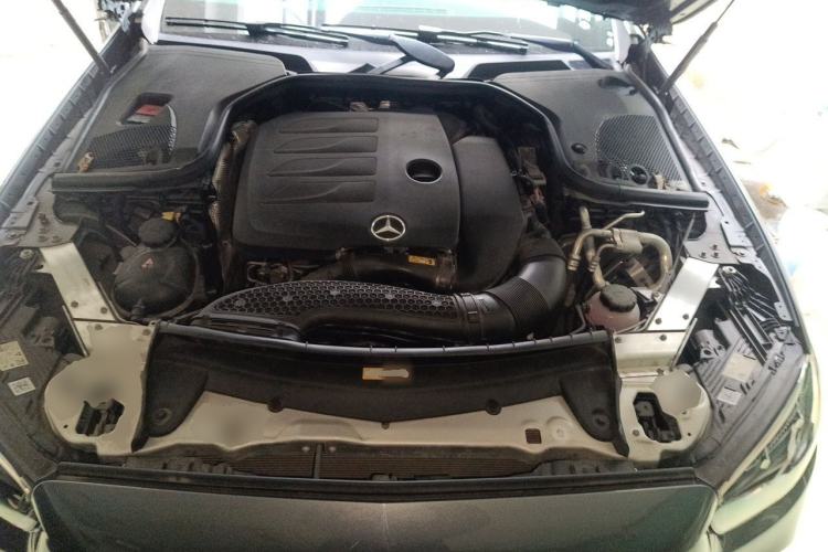 Used Mercedes-Benz E-Class 2020 E 260 Coupe Engine Bay