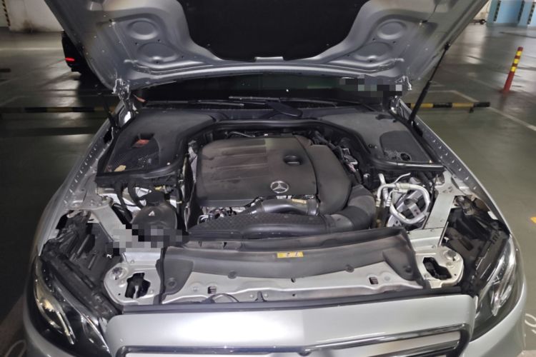 Used Mercedes-Benz E-Class 2020 Restyled E 300 L Sport Exclusive Edition Engine Bay