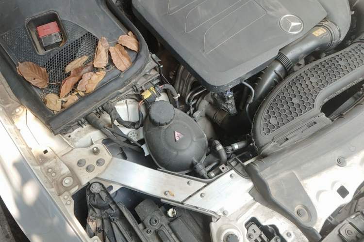 Used Mercedes-Benz E-Class 2020 E 300 L Sporty and Stylish Model Engine Bay Right