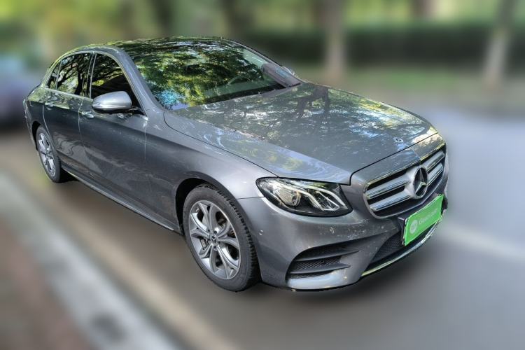 Used Mercedes-Benz E-Class 2020 E 300 L Sport Luxury Edition Front Right 45 Deg