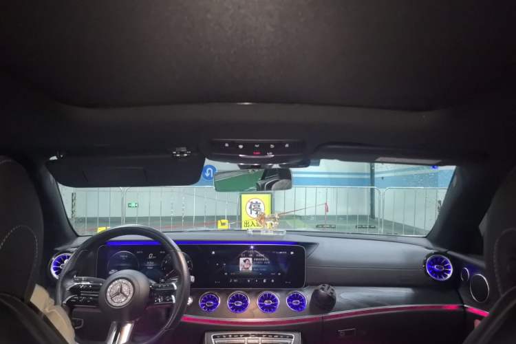 Used Mercedes-Benz E-Class 2020 E 260 Coupe Headliner
