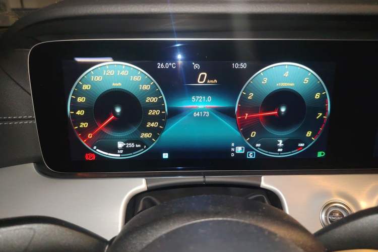 Used Mercedes-Benz E-Class 2020 E 300 Coupe Odometer Close Up