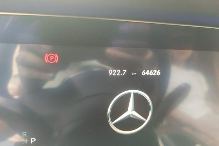 Used Mercedes-Benz E-Class 2020 E 300 L Sporty and Stylish Model Odometer Close Up