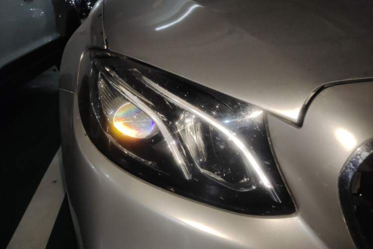 Used Mercedes-Benz E-Class 2020 E 300 L Sport Luxury Edition Right Front Headlight