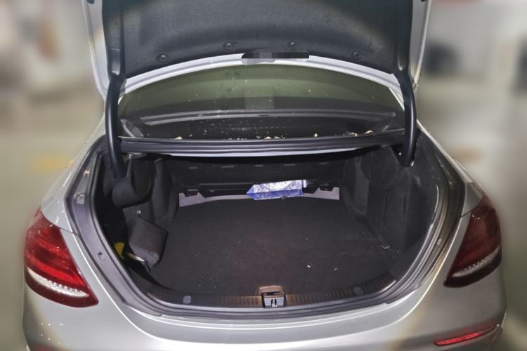 Used Mercedes-Benz E-Class 2020 Restyled E 300 L Sport Exclusive Edition Trunk