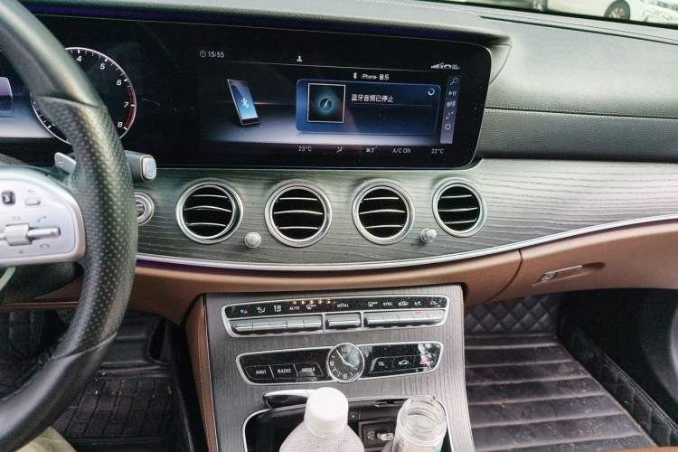 Used Mercedes-Benz E-Class 2020 Restyled E 300 L Sporty and Stylish Edition Audio And AC Panel