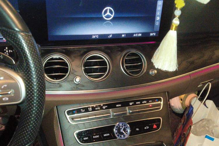 Used Mercedes-Benz E-Class 2020 E 260 Sport Edition Audio And AC Panel