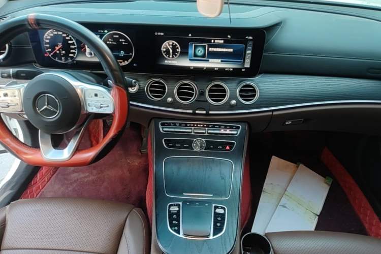 Used Mercedes-Benz E-Class 2020 Restyled E 300 L Sport Exclusive Edition Audio And AC Panel