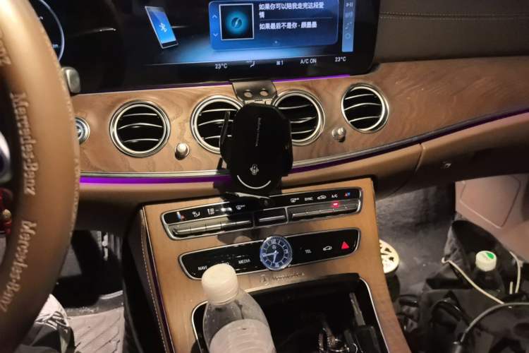 Used Mercedes-Benz E-Class 2020 Facelift E 300 L Stylish Edition Audio And AC Panel