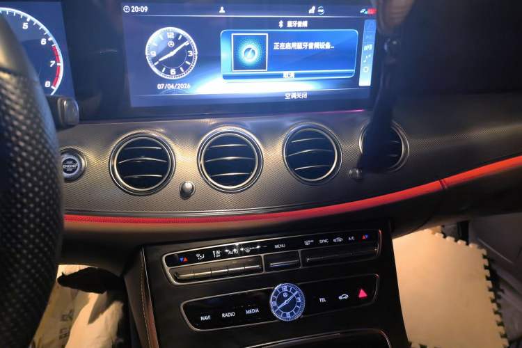 Used Mercedes-Benz E-Class 2020 E 260 Sport Edition Audio And AC Panel