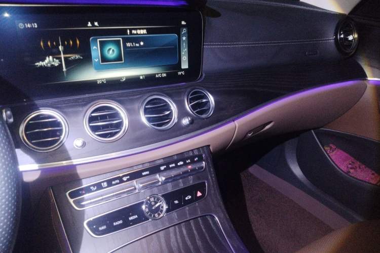 Used Mercedes-Benz E-Class 2020 Restyled E 300 L Sport Exclusive Edition Audio And AC Panel