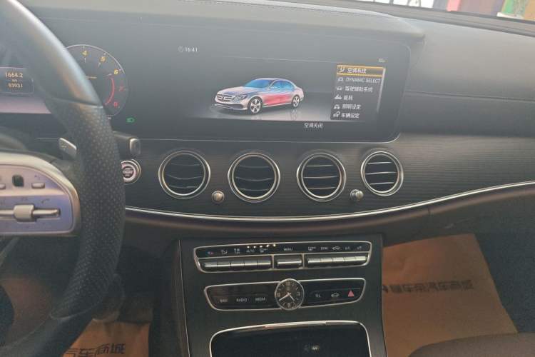 Used Mercedes-Benz E-Class 2020 E 300 L Sporty and Stylish Model Audio And AC Panel