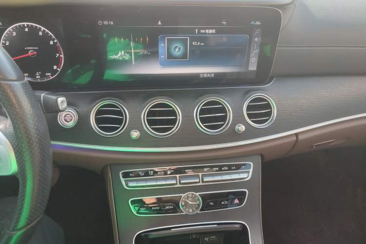 Used Mercedes-Benz E-Class 2020 Restyled E 300 L Sporty and Stylish Edition Audio And AC Panel
