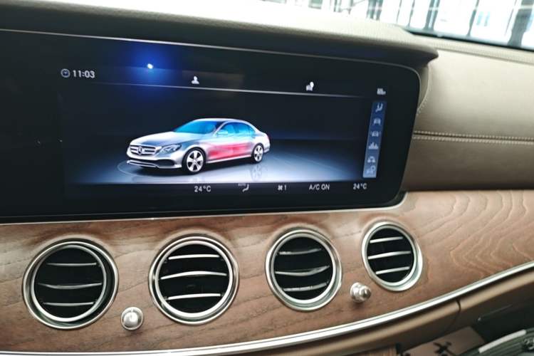 Used Mercedes-Benz E-Class 2020 E 300 L Luxury Model Audio And AC Panel
