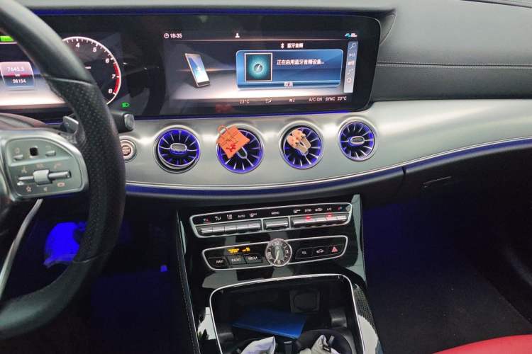 Used Mercedes-Benz E-Class 2020 E 260 Coupe Audio And AC Panel