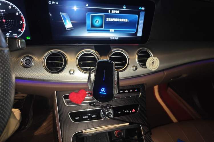Used Mercedes-Benz E-Class 2020 E 260 Sport Edition Audio And AC Panel