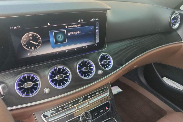 Used Mercedes-Benz E-Class 2020 Facelift E 260 Sport Edition Audio And AC Panel