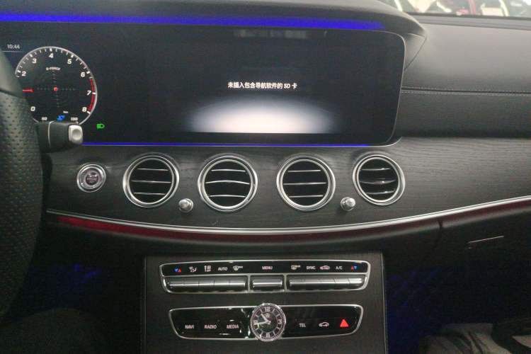 Used Mercedes-Benz E-Class 2020 Facelift E 260 L Sport Edition Audio And AC Panel