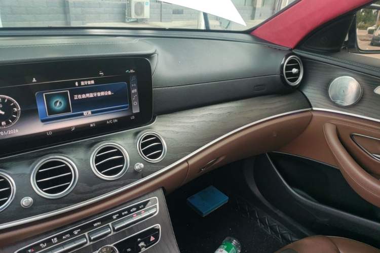 Used Mercedes-Benz E-Class 2020 E 300 L Sport Luxury Edition Audio And AC Panel