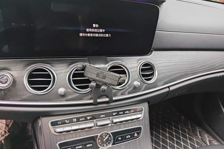 Used Mercedes-Benz E-Class 2020 Restyled E 300 L Sporty and Stylish Edition Audio And AC Panel