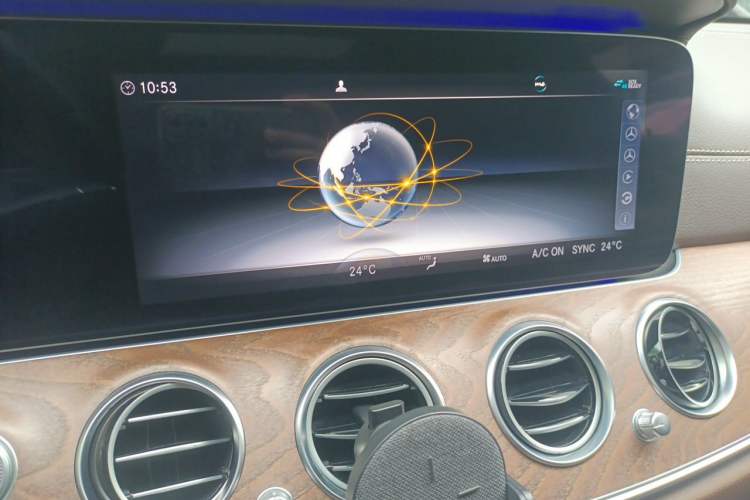 Used Mercedes-Benz E-Class 2020 E 300 L Luxury Model Audio And AC Panel