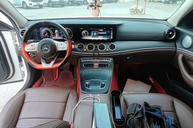 Used Mercedes-Benz E-Class 2020 Restyled E 300 L Sport Exclusive Edition Center Console