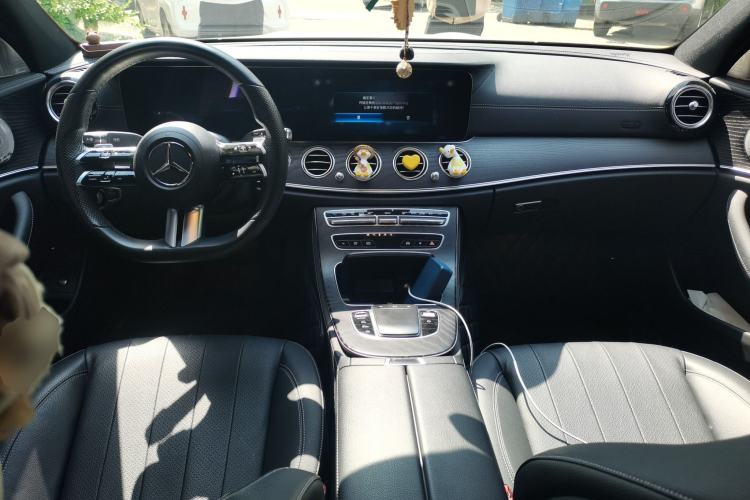Used Mercedes-Benz E-Class 2020 Facelift E 260 Sport Edition Center Console