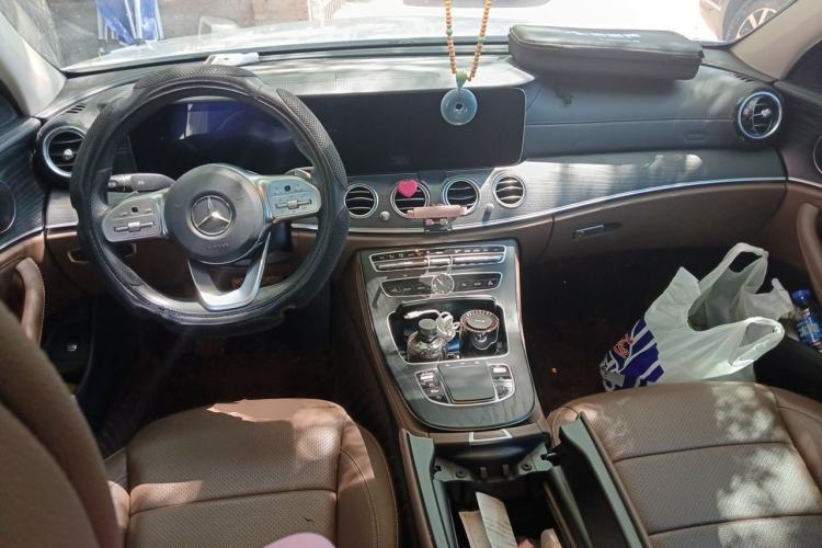 Used Mercedes-Benz E-Class 2020 Restyled E 300 L Sporty and Stylish Edition Center Console