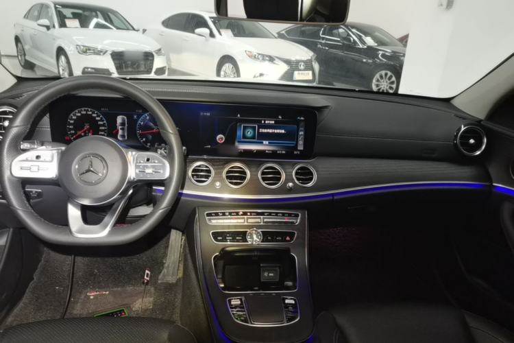 Used Mercedes-Benz E-Class 2020 Restyled E 300 L Sporty and Stylish Edition Center Console