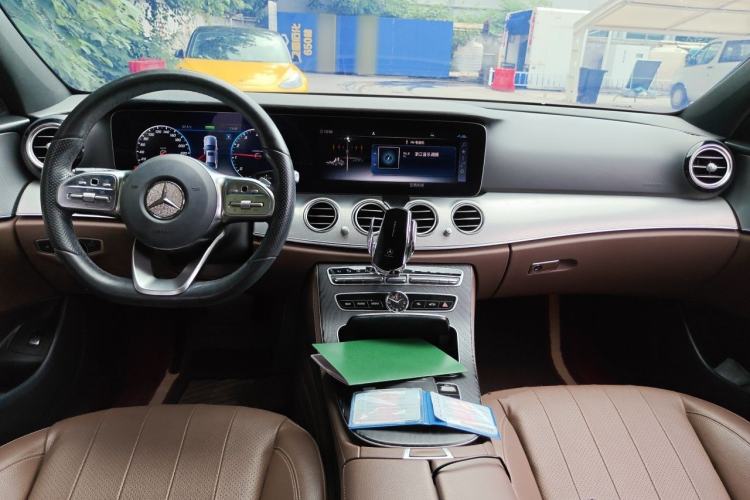 Used Mercedes-Benz E-Class 2020 E 260 Sport Edition Center Console