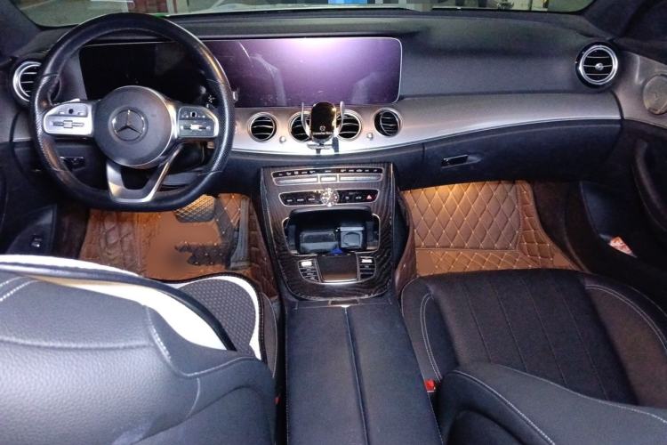 Used Mercedes-Benz E-Class 2020 Facelift E 260 Sport Edition Center Console