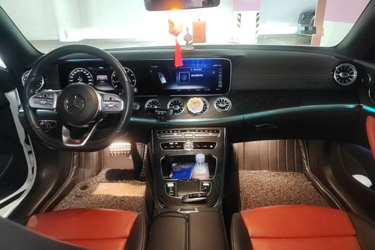 Used Mercedes-Benz E-Class 2020 E 260 Coupe Center Console