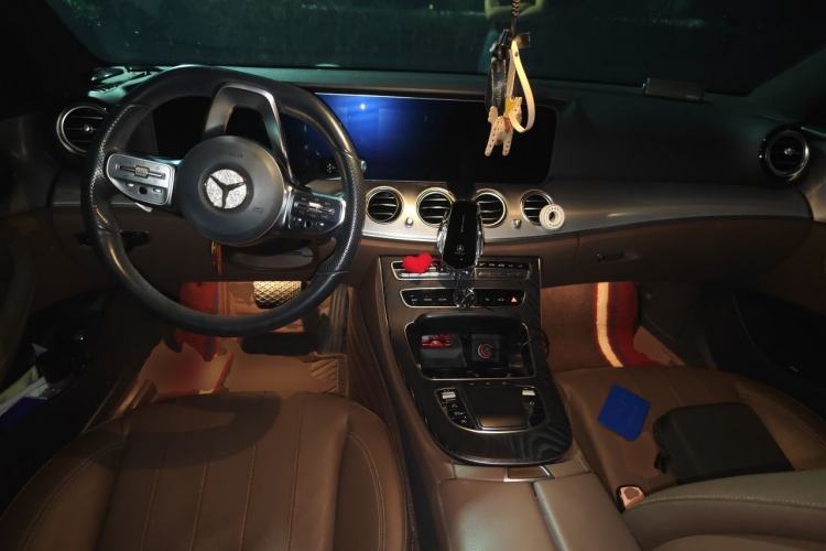 Used Mercedes-Benz E-Class 2020 E 260 Sport Edition Center Console