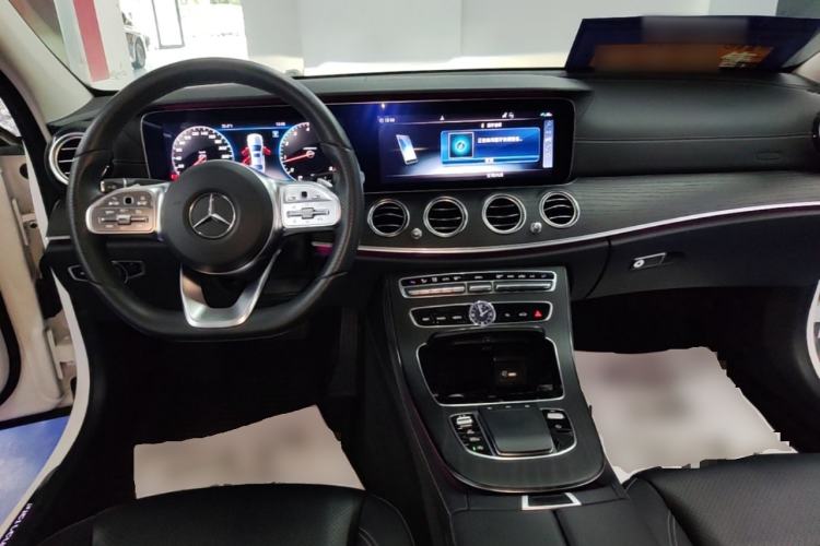 Used Mercedes-Benz E-Class 2020 Restyled E 300 L Sporty and Stylish Edition Center Console