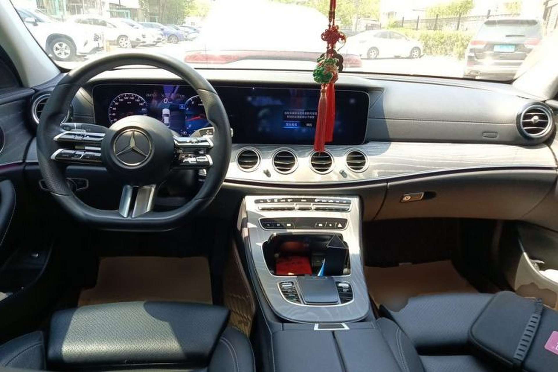 Used Mercedes-Benz E-Class 2020 E 260 L Sport Edition Center Console