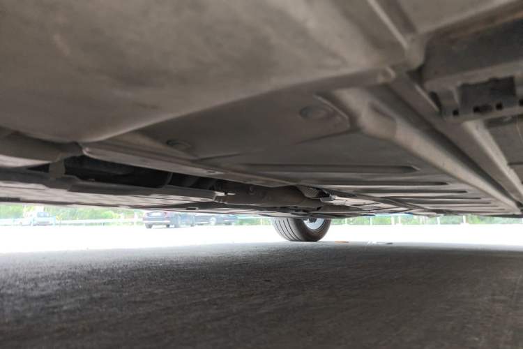 Used Mercedes-Benz E-Class 2020 E 260 Sport Edition Chassis Front Left
