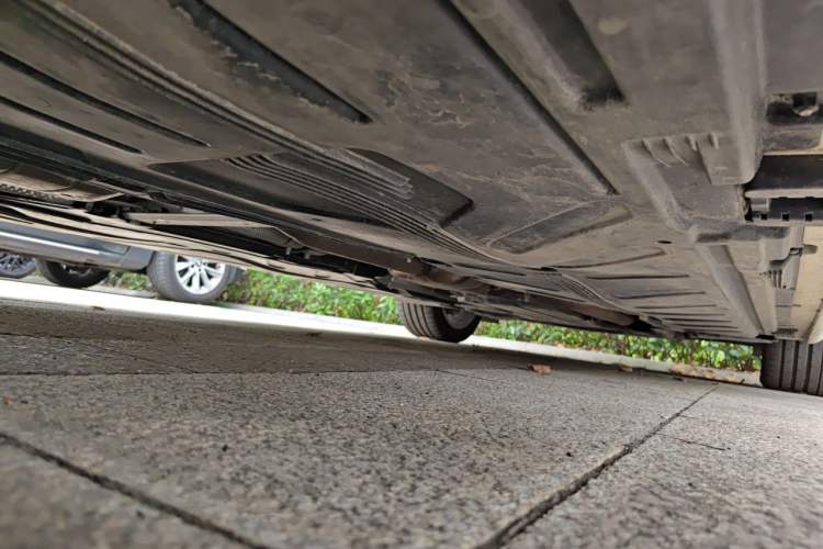 Used Mercedes-Benz E-Class 2020 E 300 L Luxury Model Chassis Rear Right